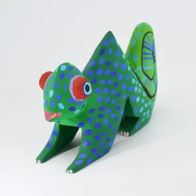 Alebrije Tradicional de Camaleón Verde