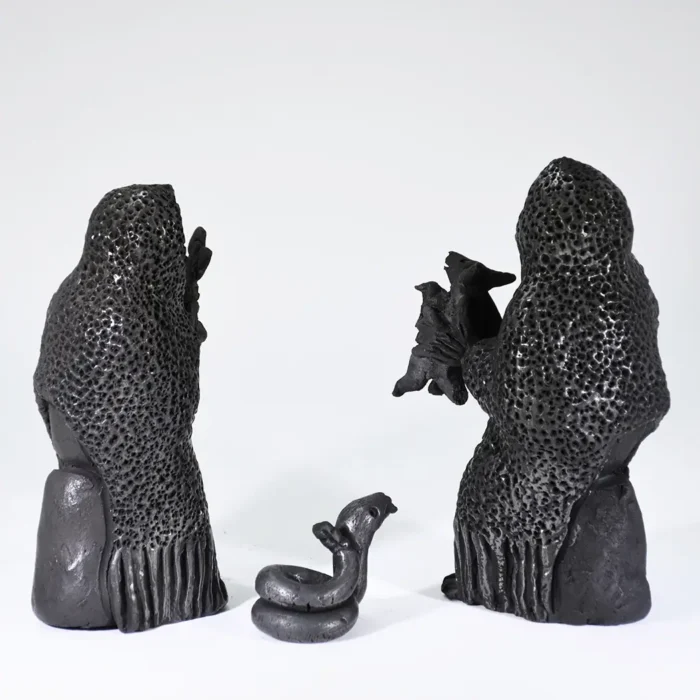 Grannies of black clay