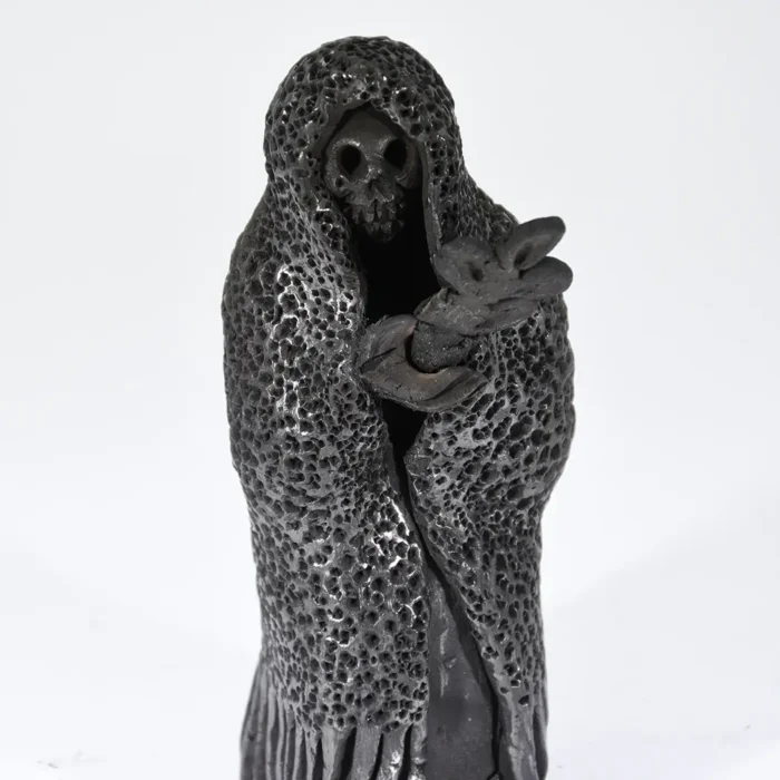 Grannies of black clay