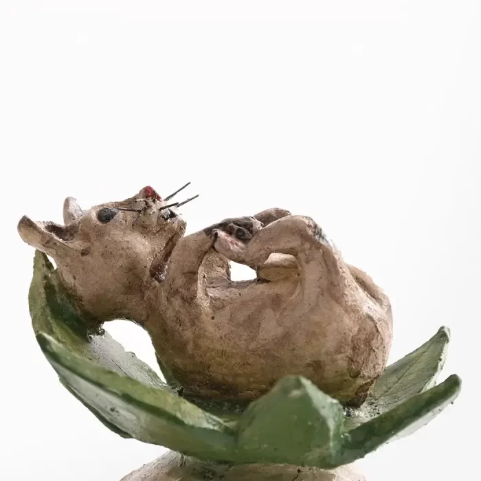 Lunar Cat in glazed ceramic