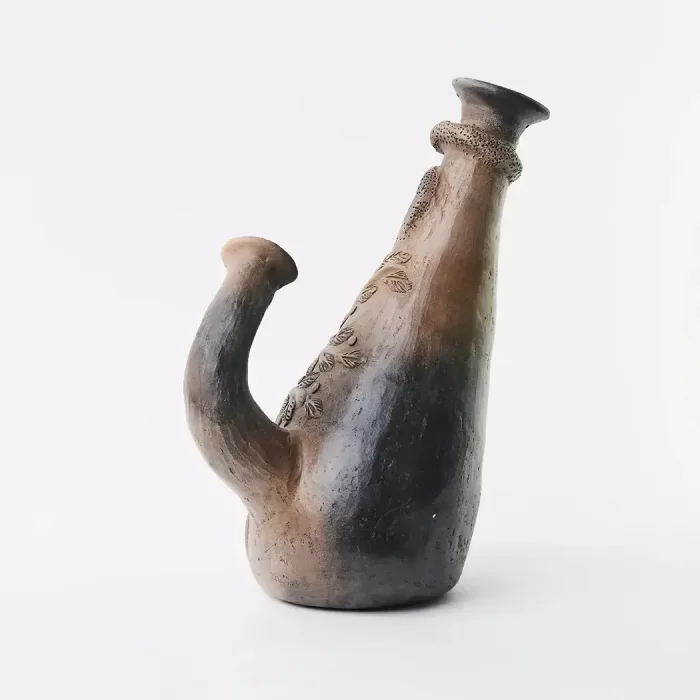 Tree pitcher