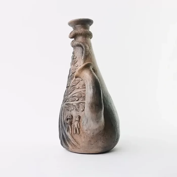 Tree pitcher