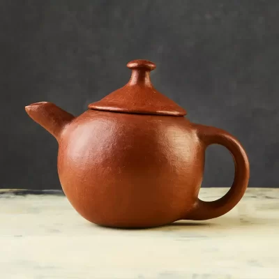 Tetera con tapa