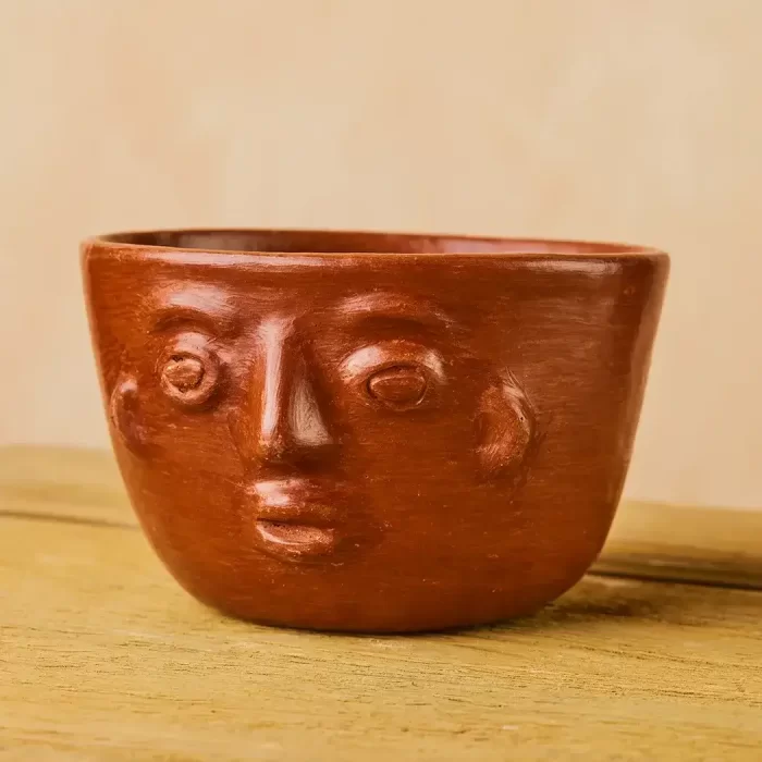 Mug without handle with face