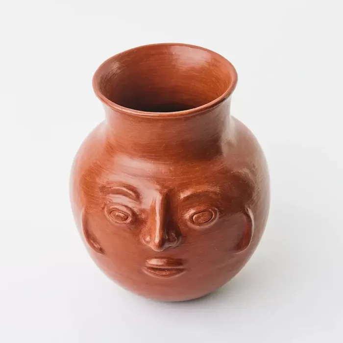 2 lt. face-shaped vessel