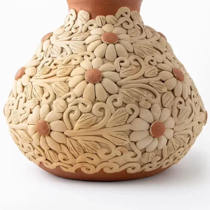 Jarrón de Pastillaje con Flores #2