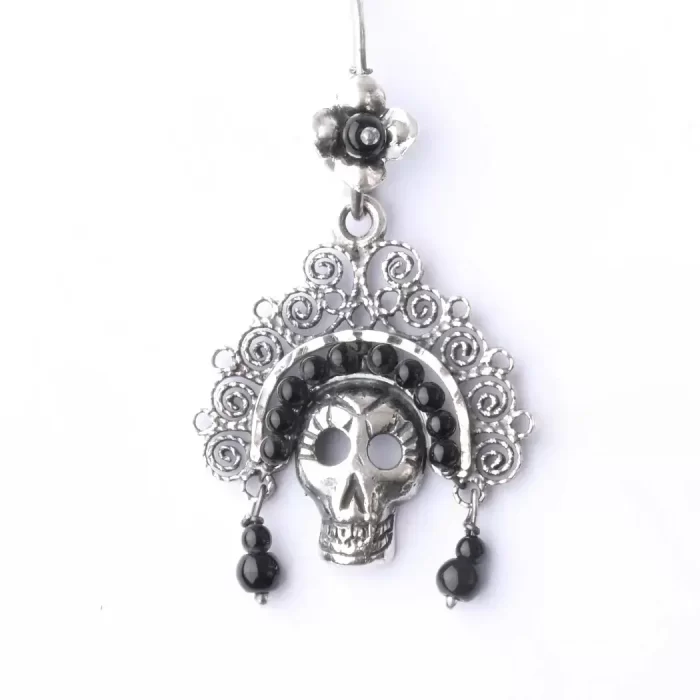 Filigree earrings with skull and onyx stone