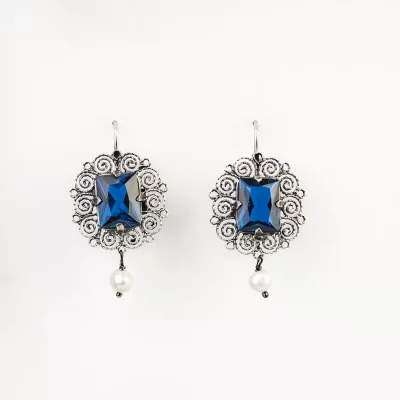 Aretes arracada, filigrana con circonia azul