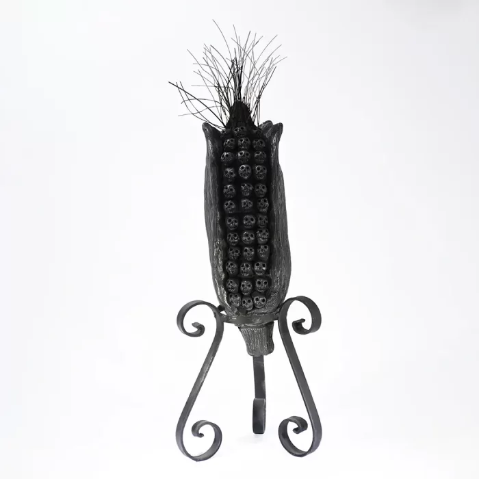Black Clay Cob