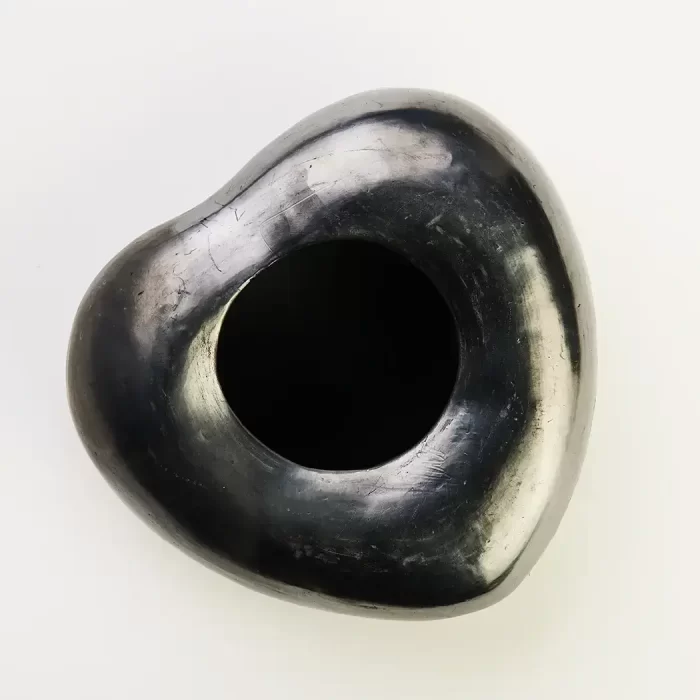 Small hollowed-out heart with a combined design