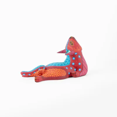 Alebrije Gato estirado