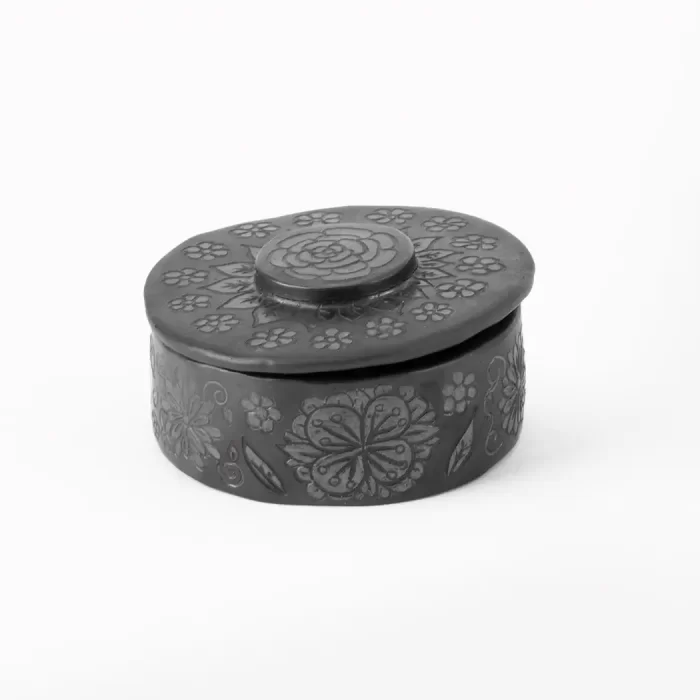 Round black clay jewelry box