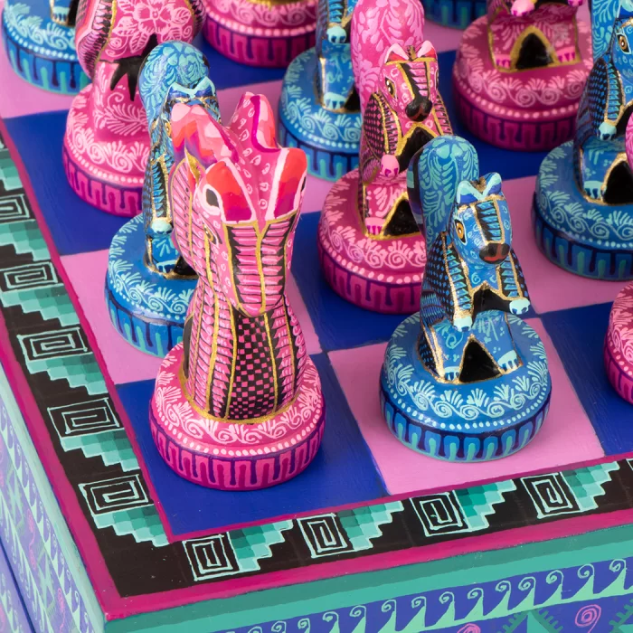 Alebrije chess