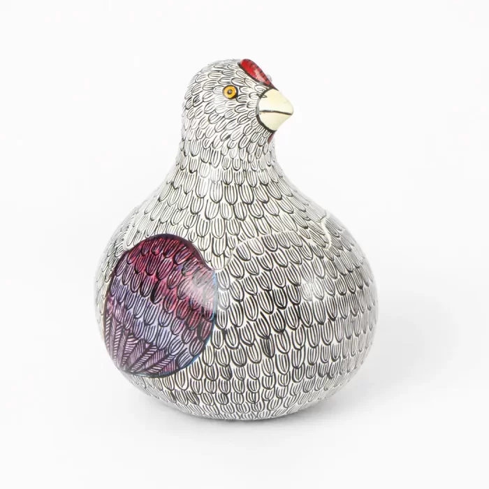 Bule con decorado artesanal "Gallinita blanca"