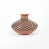 Geometric pot with mouth