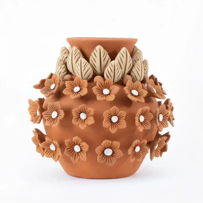 Ollita con hojas danzantes