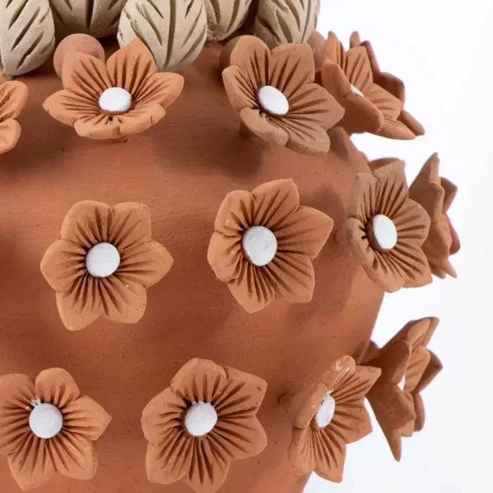 Ollita con hojas danzantes