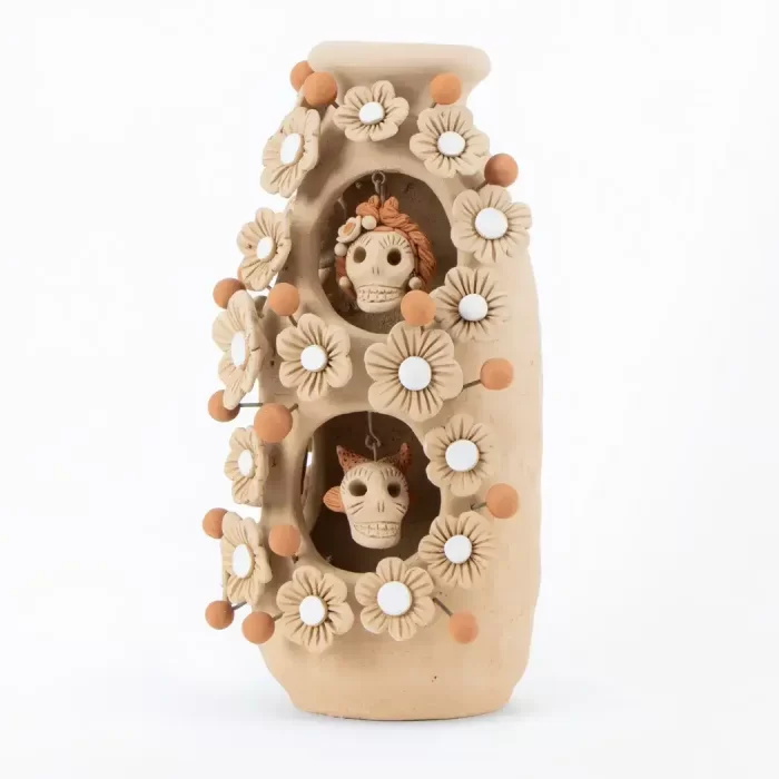 Vase "Guardian Skulls".