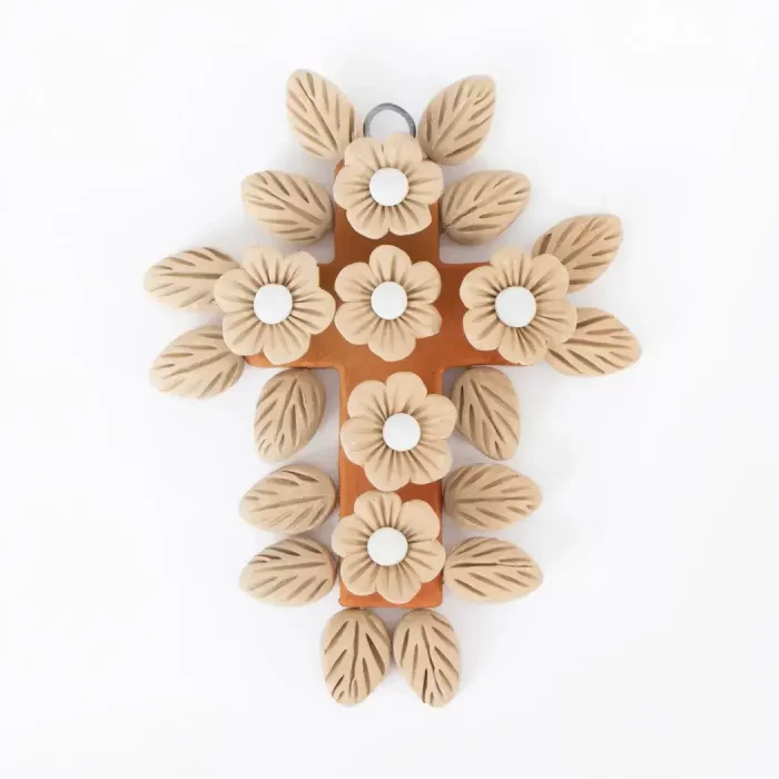 Small square pastillage cross