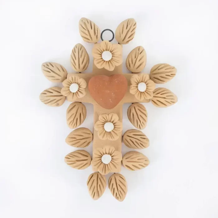 Small square pastillage cross