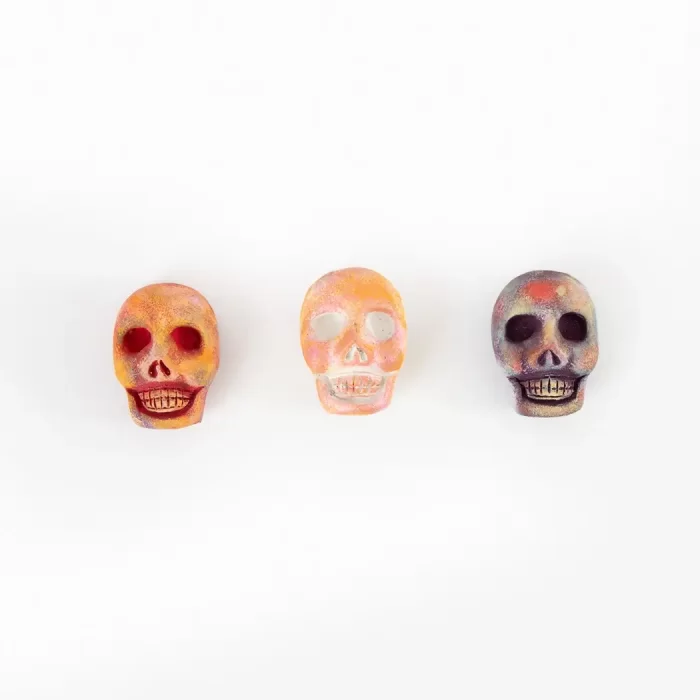 Calaverita magnet in colors