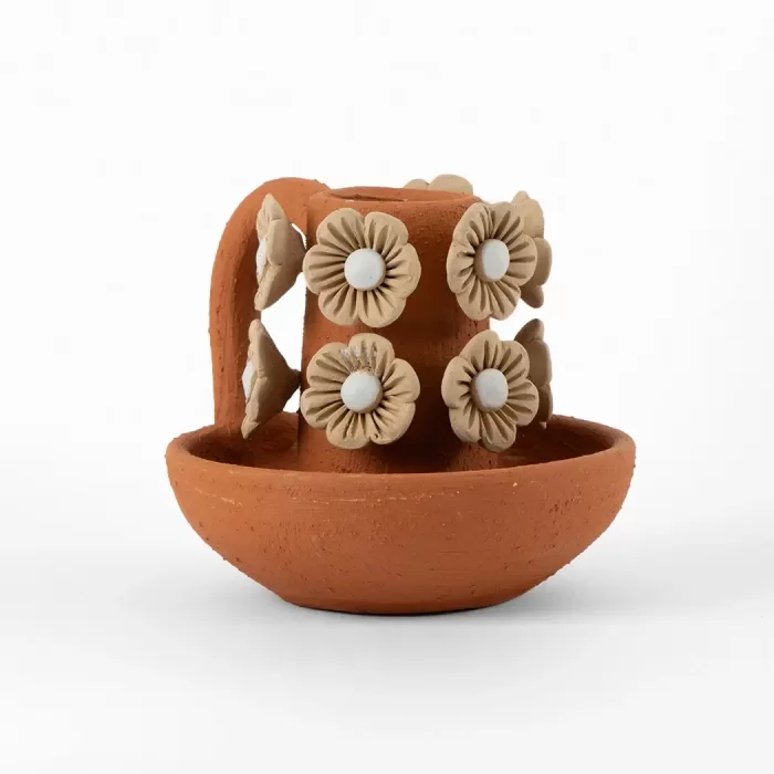 Candlestick with handle