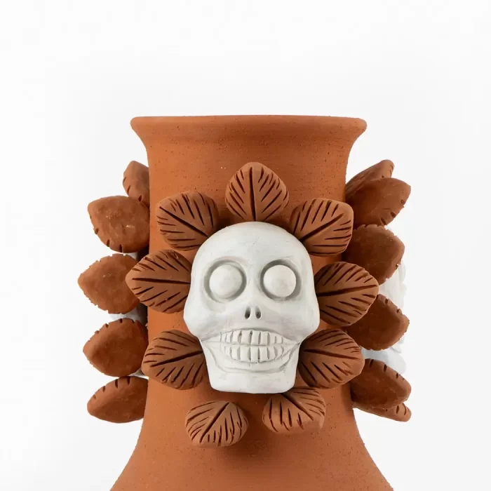 Skull vase