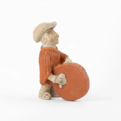 Musicians with jorongo and sombrero