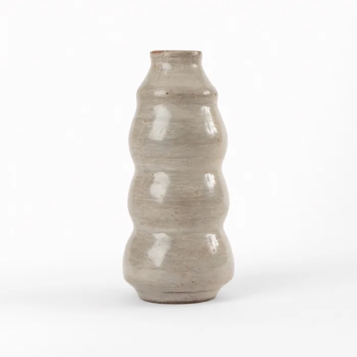 Candle holder with engobes