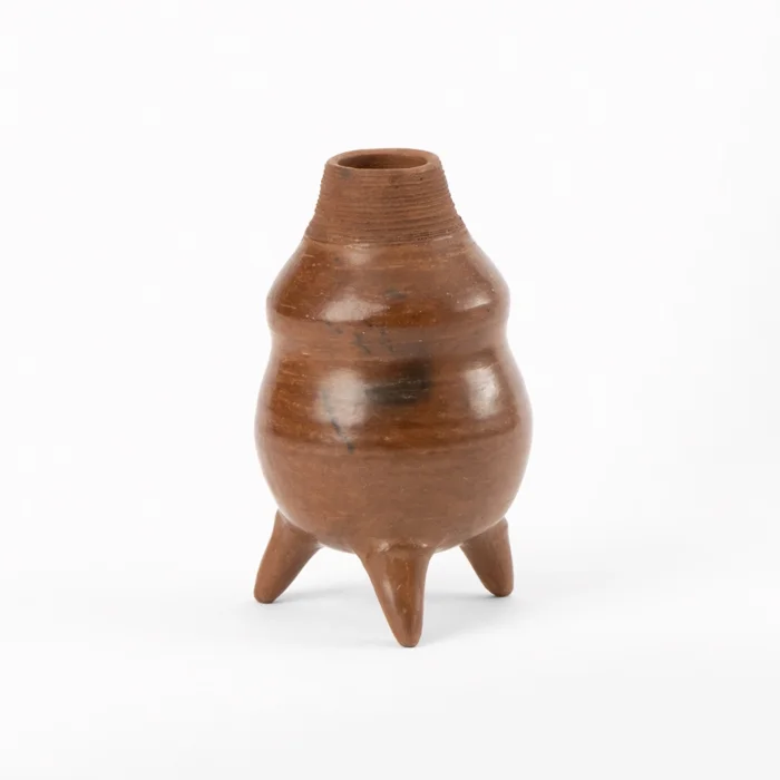 Candleholders with engobes