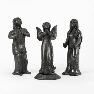 Nativity in black clay 5 pieces