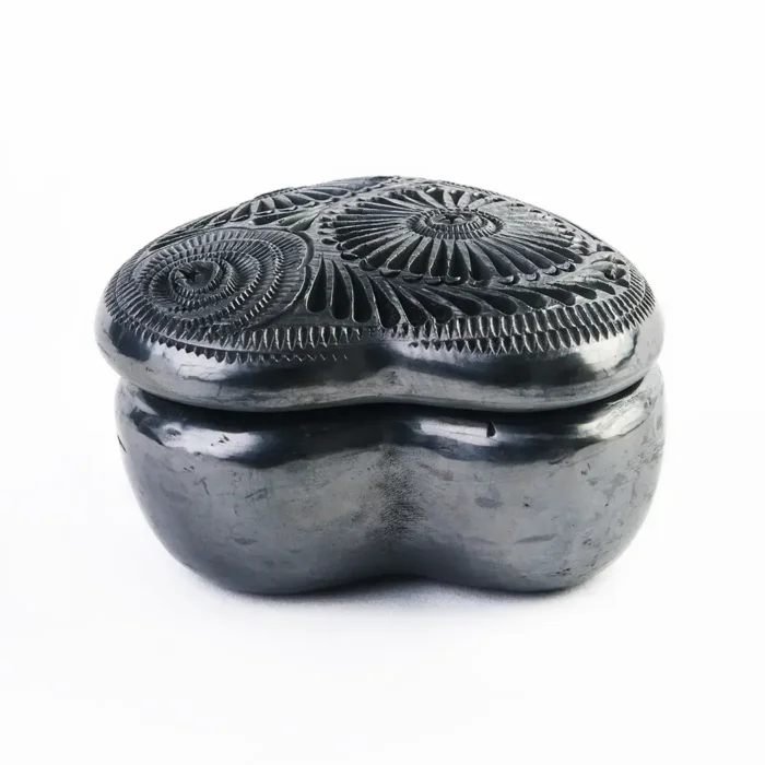 Black clay heart jewelry box