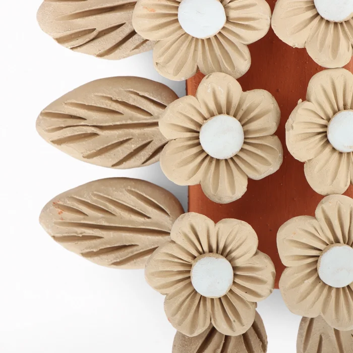 Large cross with pastillage flowers