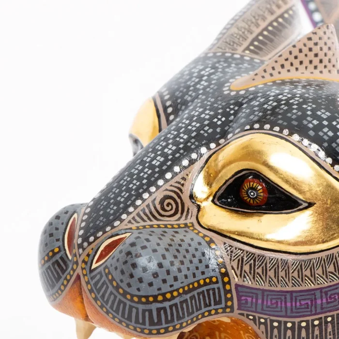 Alebrije Jaguar - Águila con hoja de oro