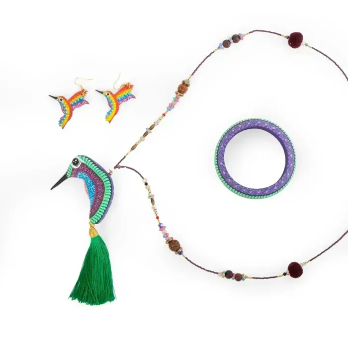 Juego de collar colibrí con pulsera y aretes