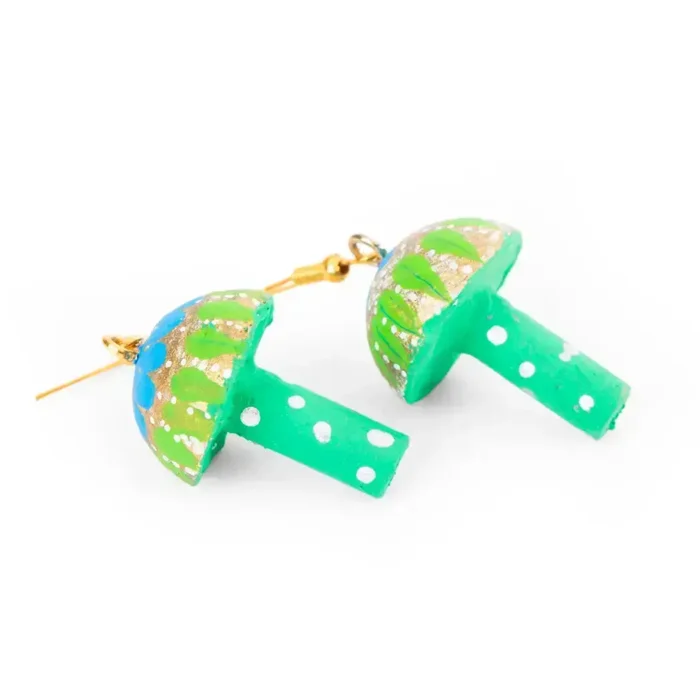 Wooden dangling earring