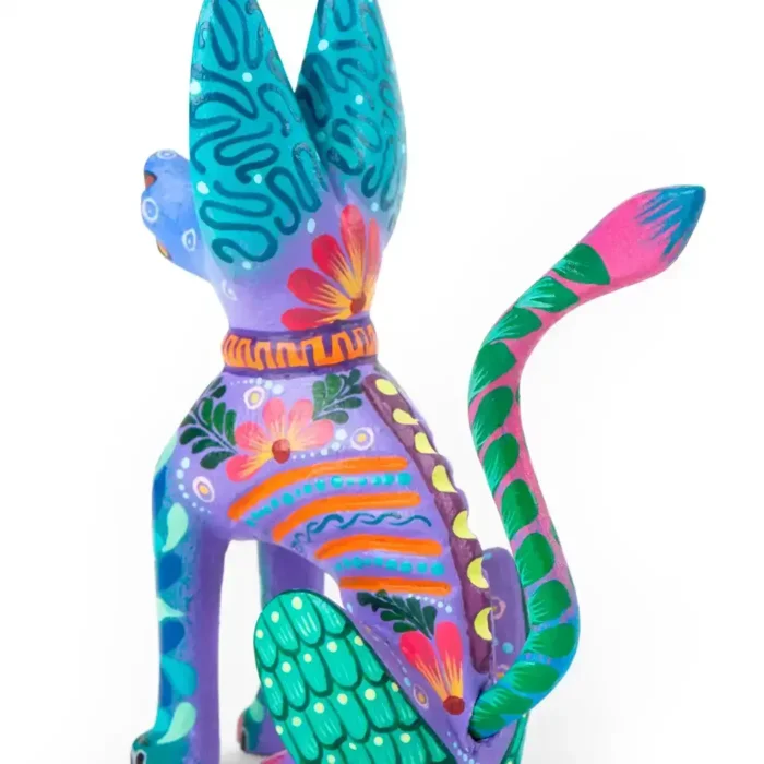 Alebrije Ribbed dog