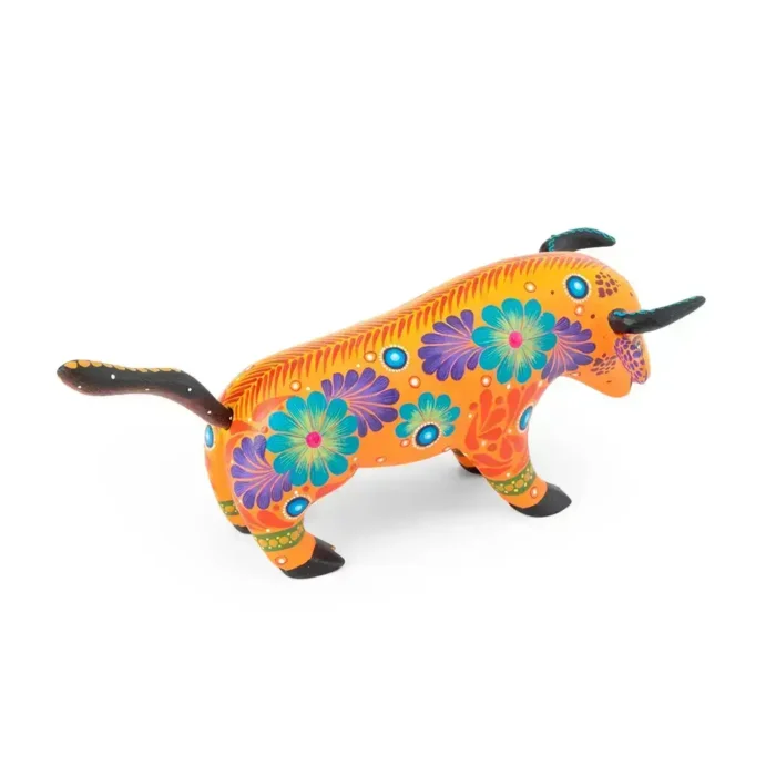 Alebrije Toro