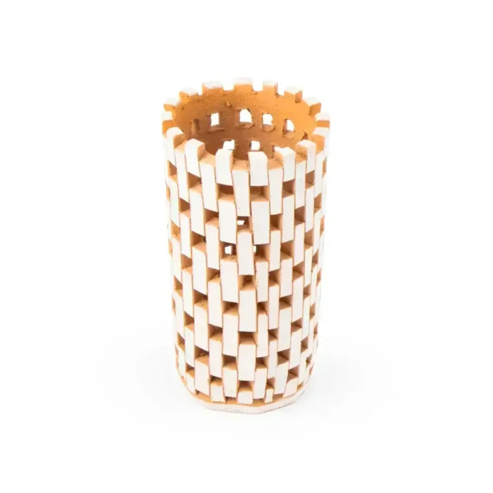 Openwork cylinder
