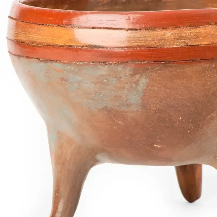 Small centerpiece in terracotta tones