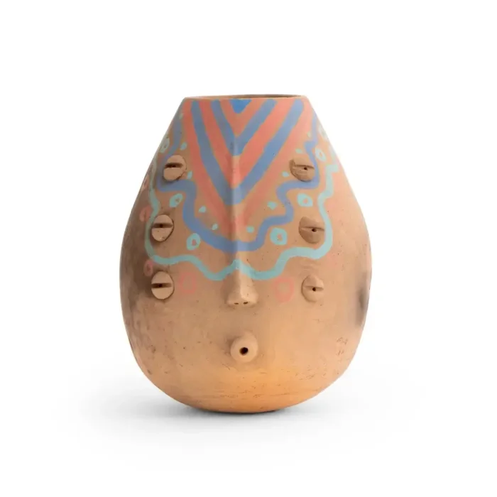 Medium vase with design