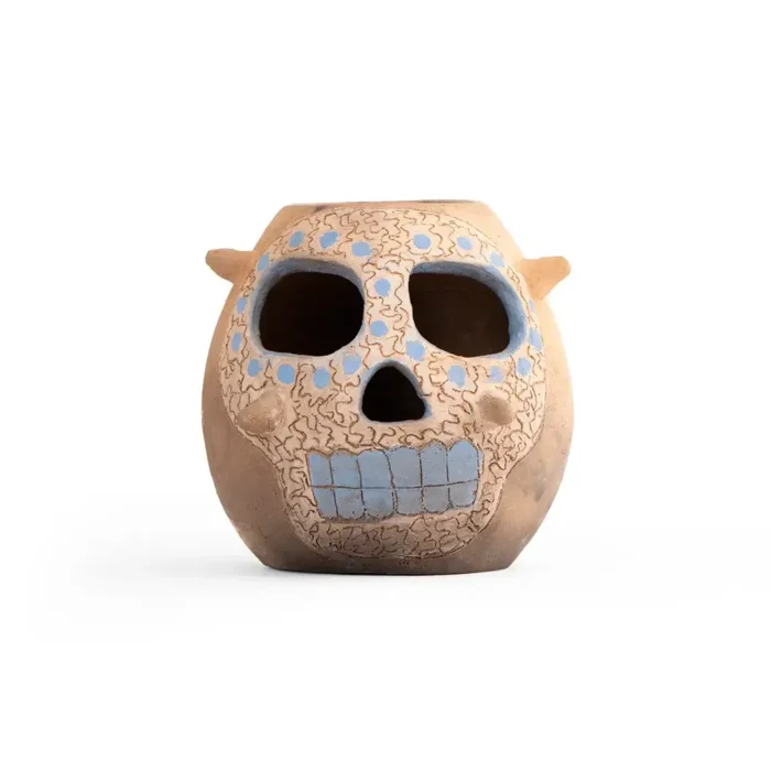 Openwork skull vase