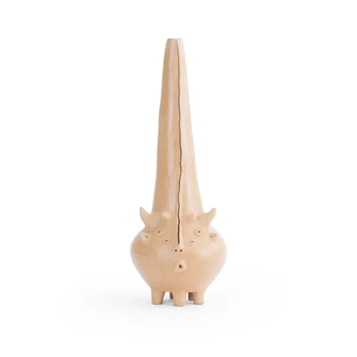 Hexapod vase with face design