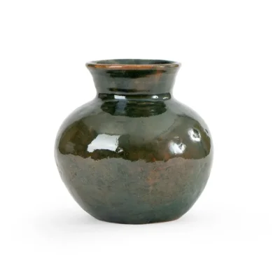 Olla de barro verde