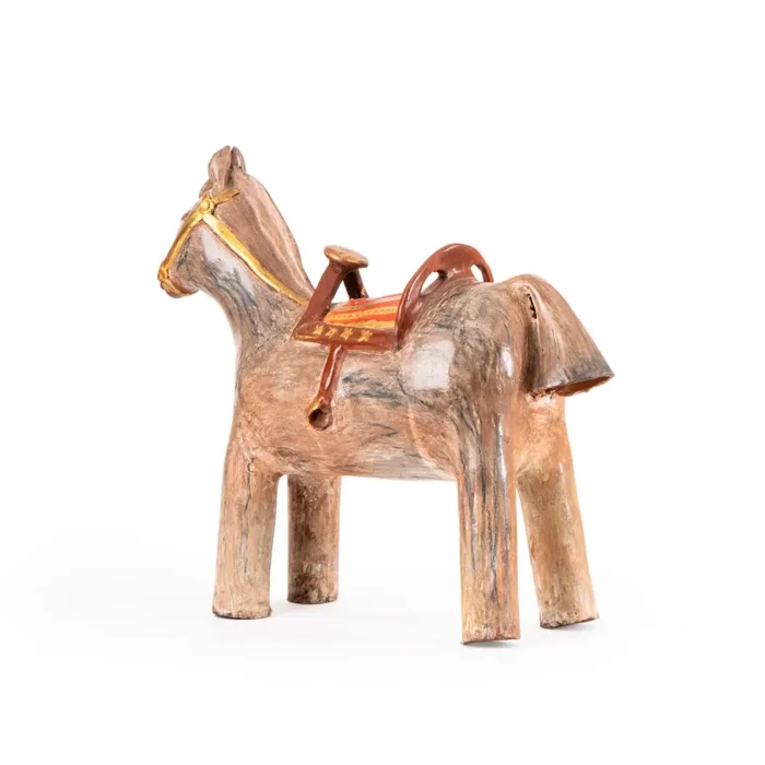 Large horse with engobes and dyes