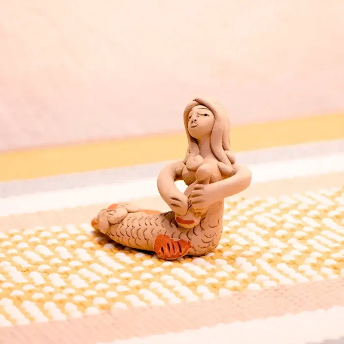 Natural clay mermaid with pastillage