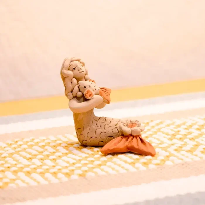 Natural clay mermaid with pastillage
