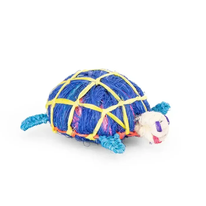 Tortuguita de henequén en colores