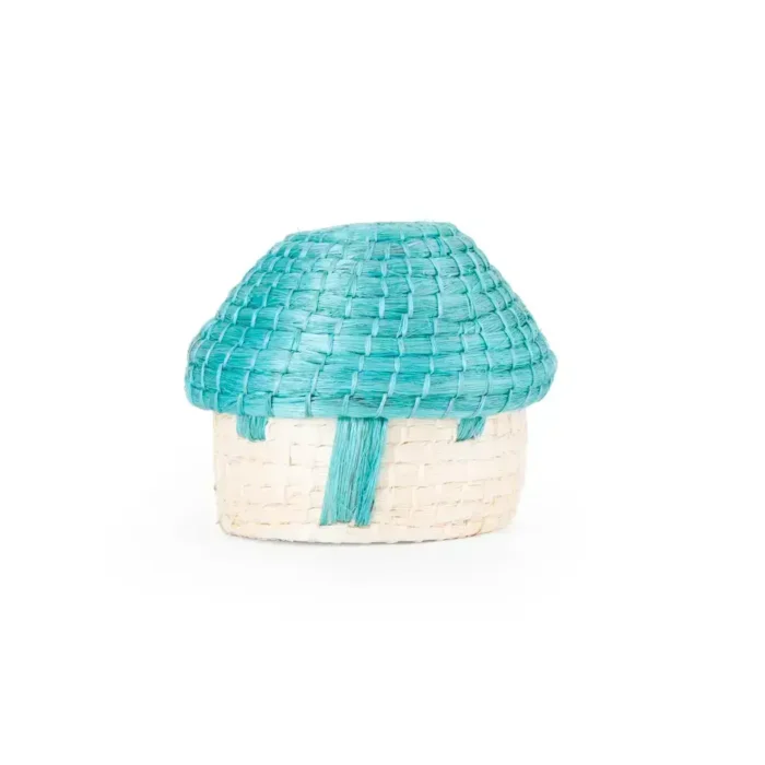 Round sisal house