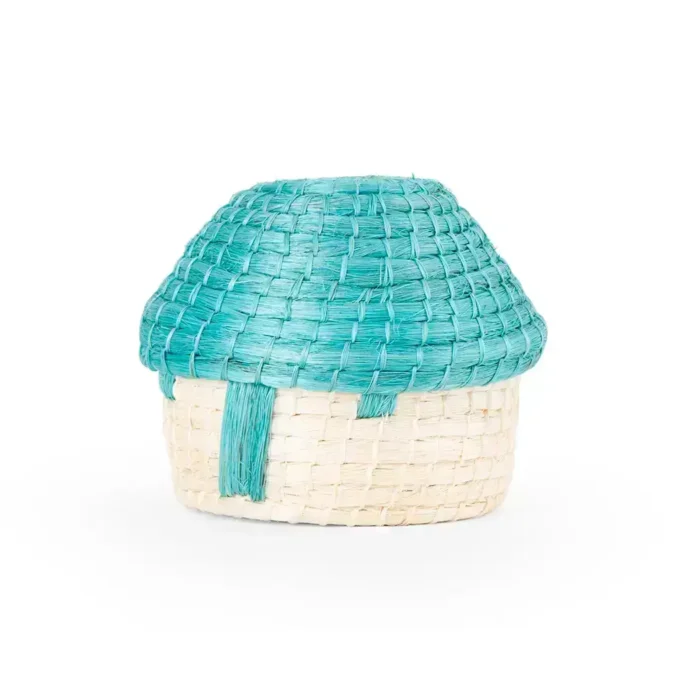 Round sisal house